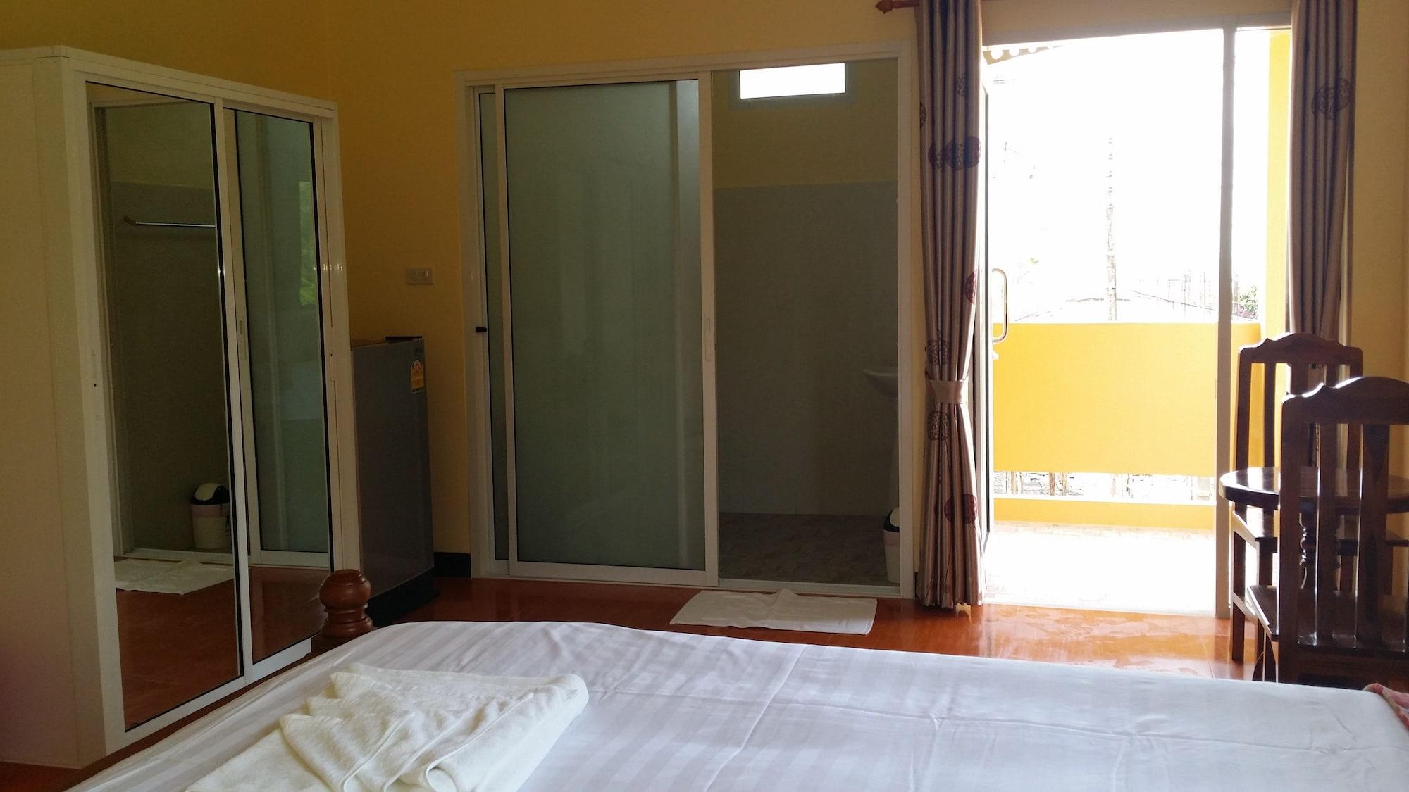 Spy Home Khao Lak Exteriör bild