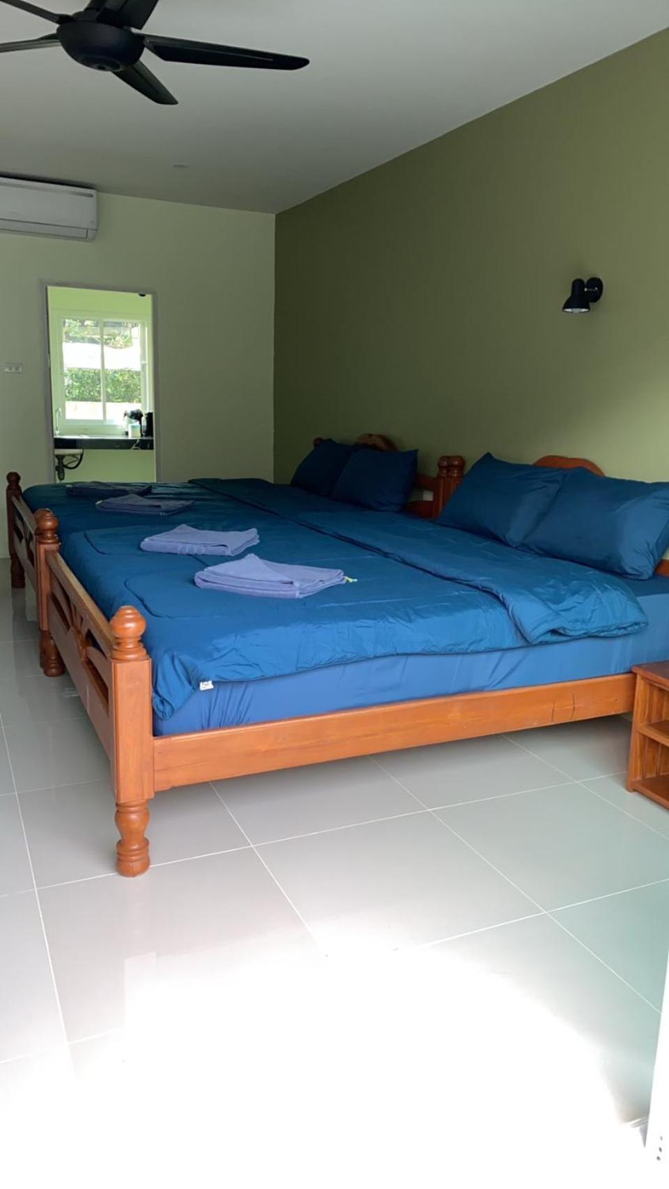 Spy Home Khao Lak Exteriör bild