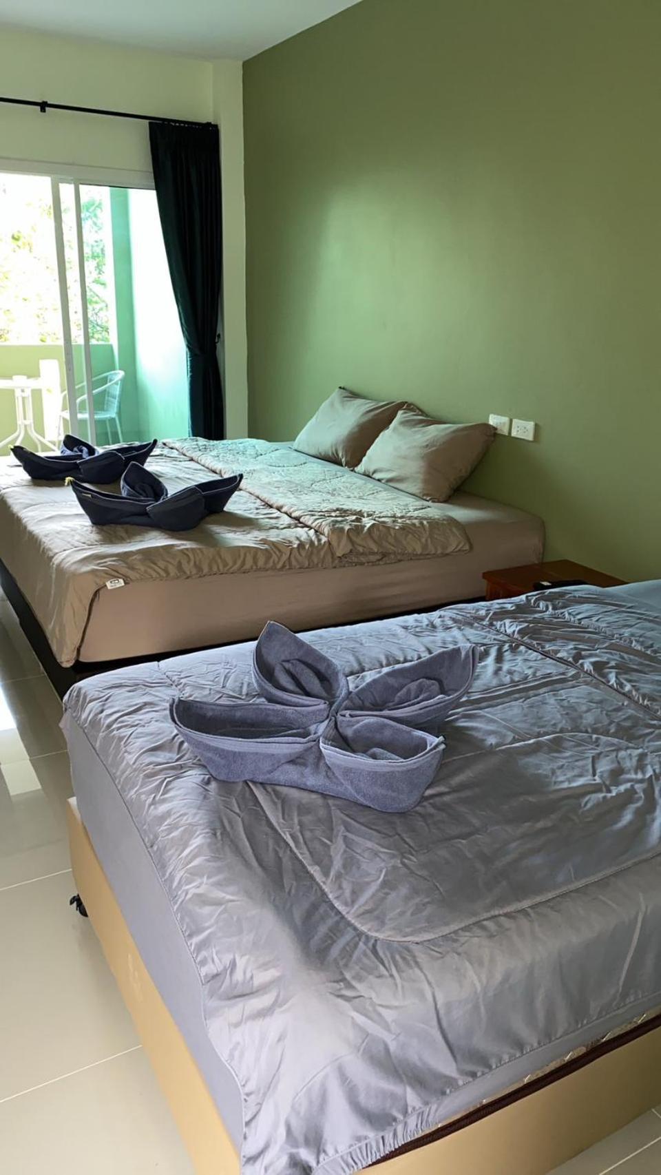 Spy Home Khao Lak Exteriör bild