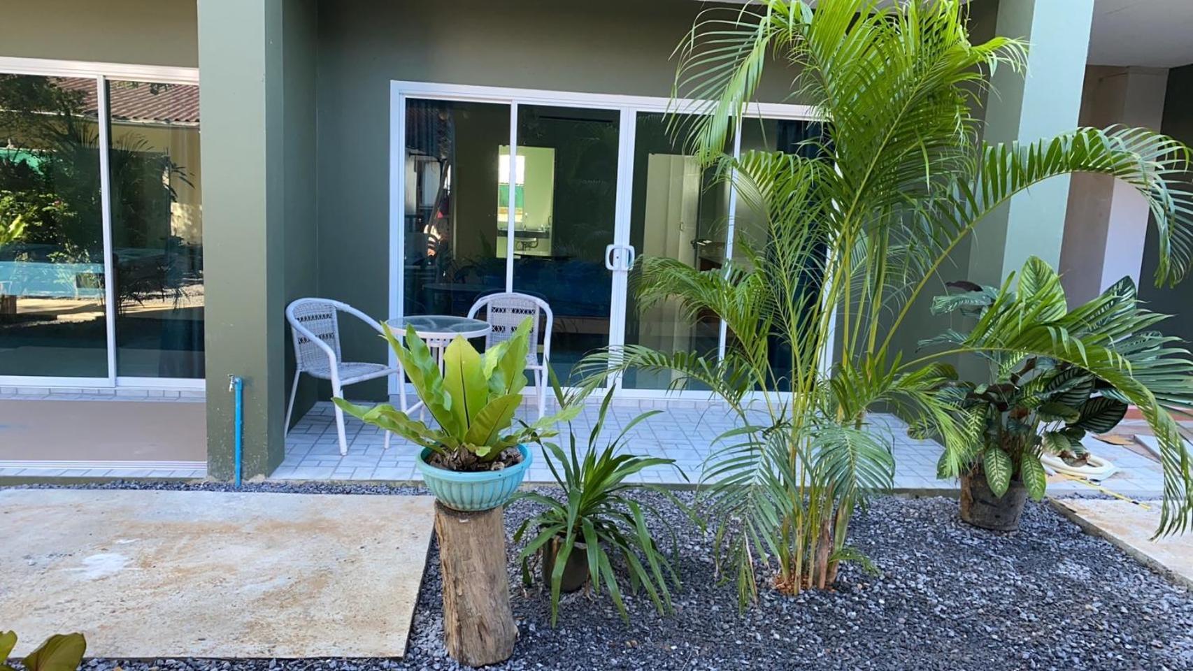 Spy Home Khao Lak Exteriör bild
