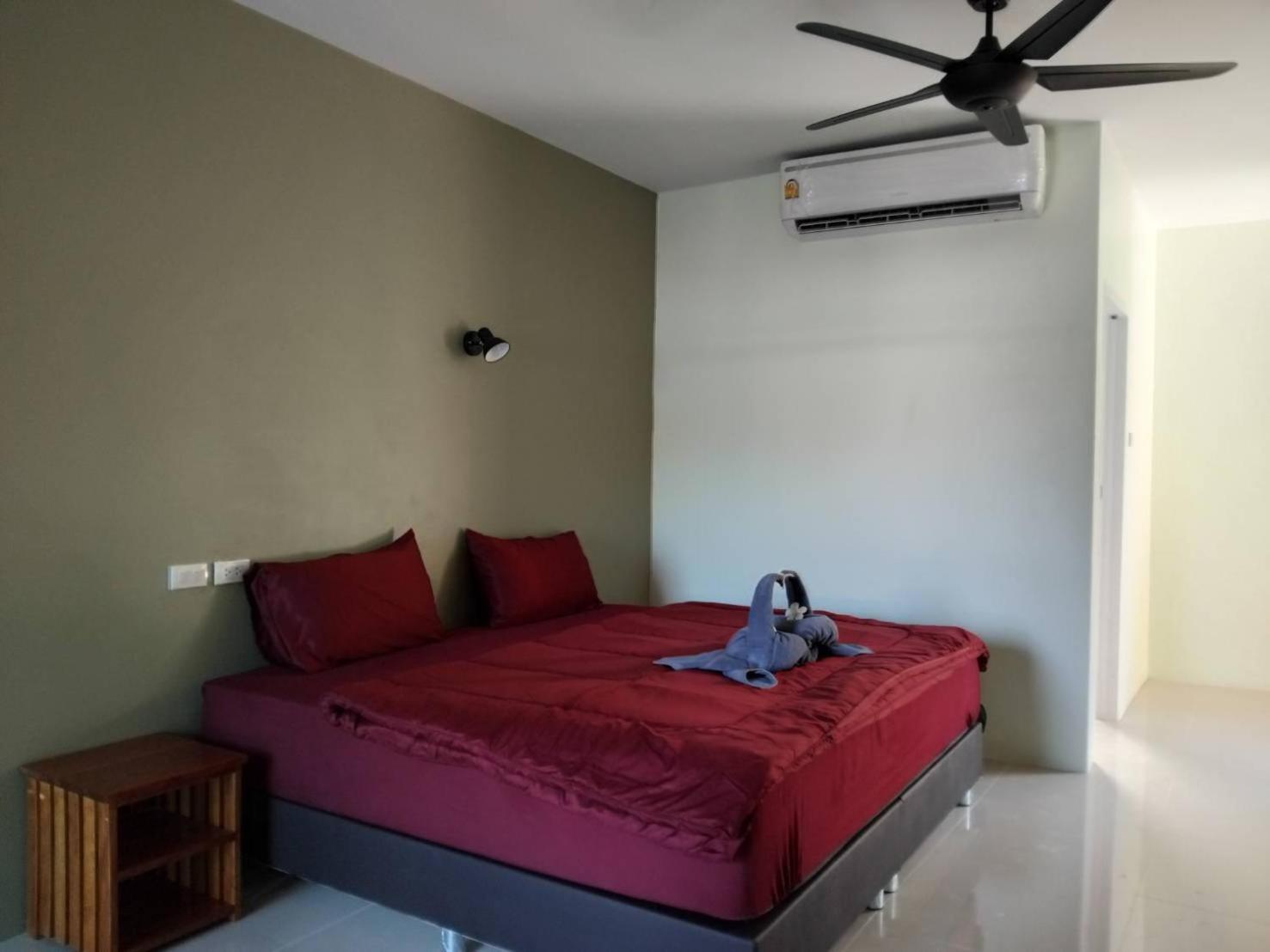 Spy Home Khao Lak Exteriör bild