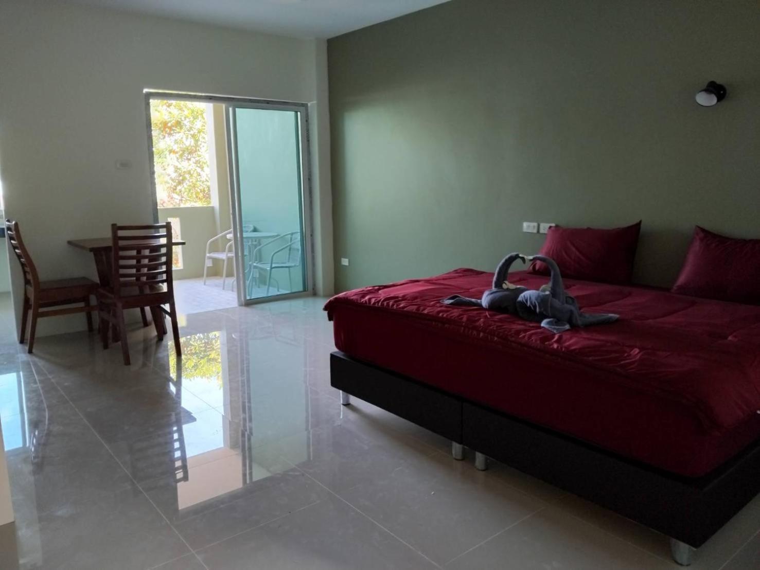 Spy Home Khao Lak Exteriör bild